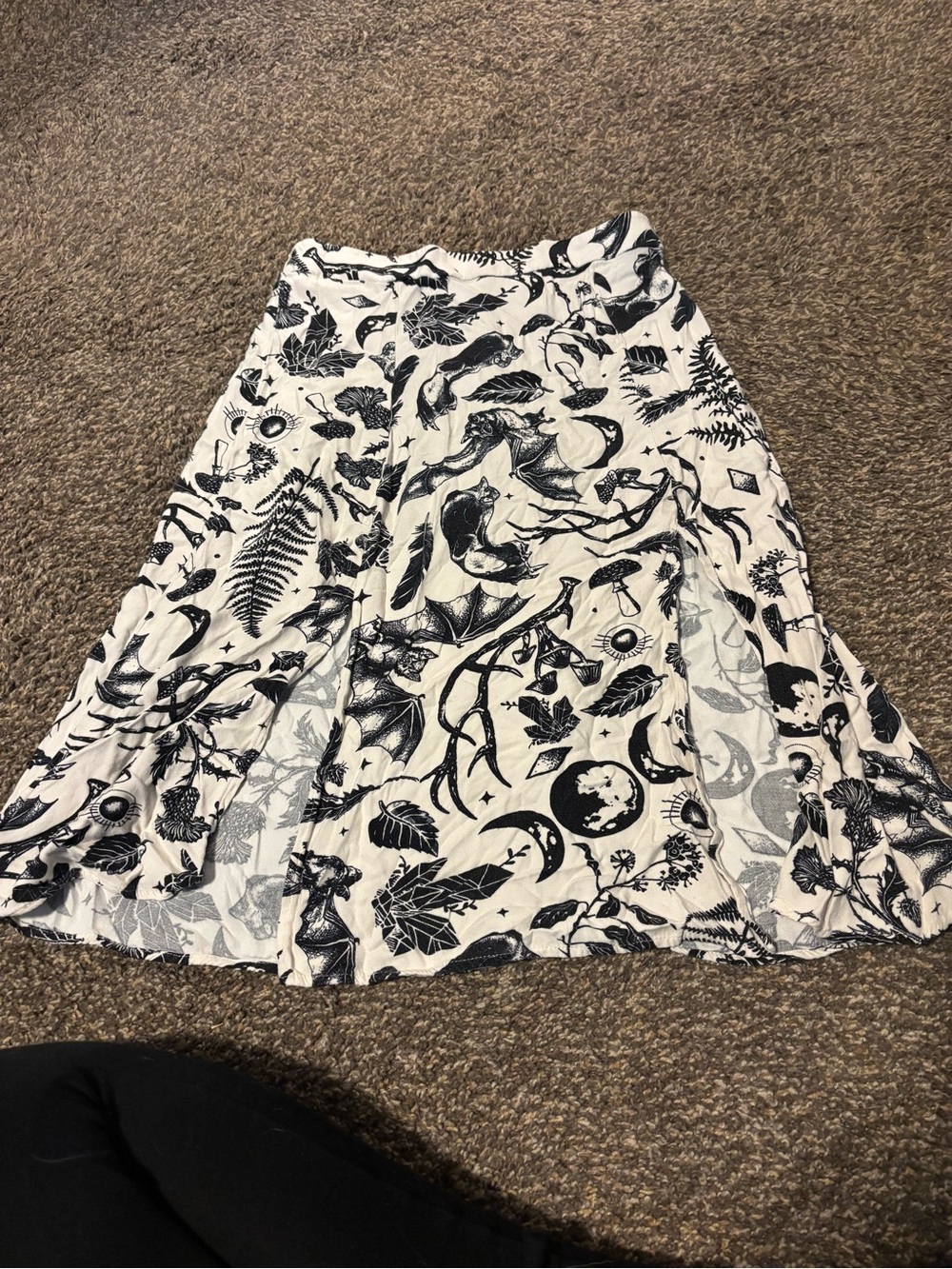 Black & White Botanical Print Midi Skirt